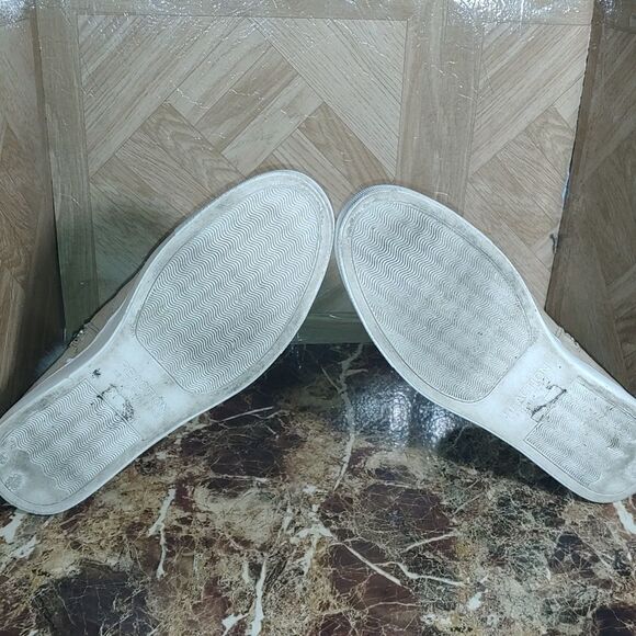 Kenneth Cole Reaction Beige High-Top Sneakers - Picture 4 of 9